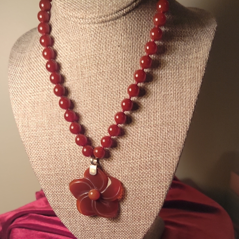 Deep Red CARNELIAN Floral Pendant Necklace with 925 Fittings.